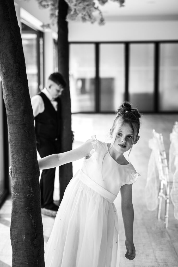 Graceful image of children at wedding