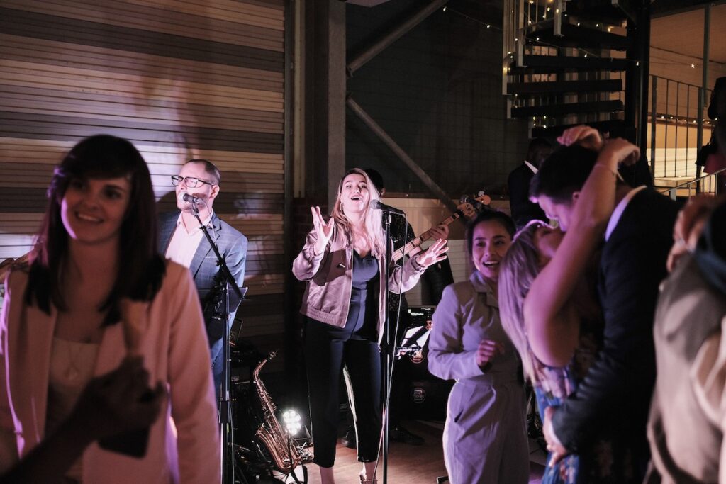 A wedding singer